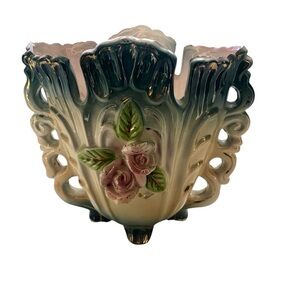Vintage Three Dimensional Flower Vase